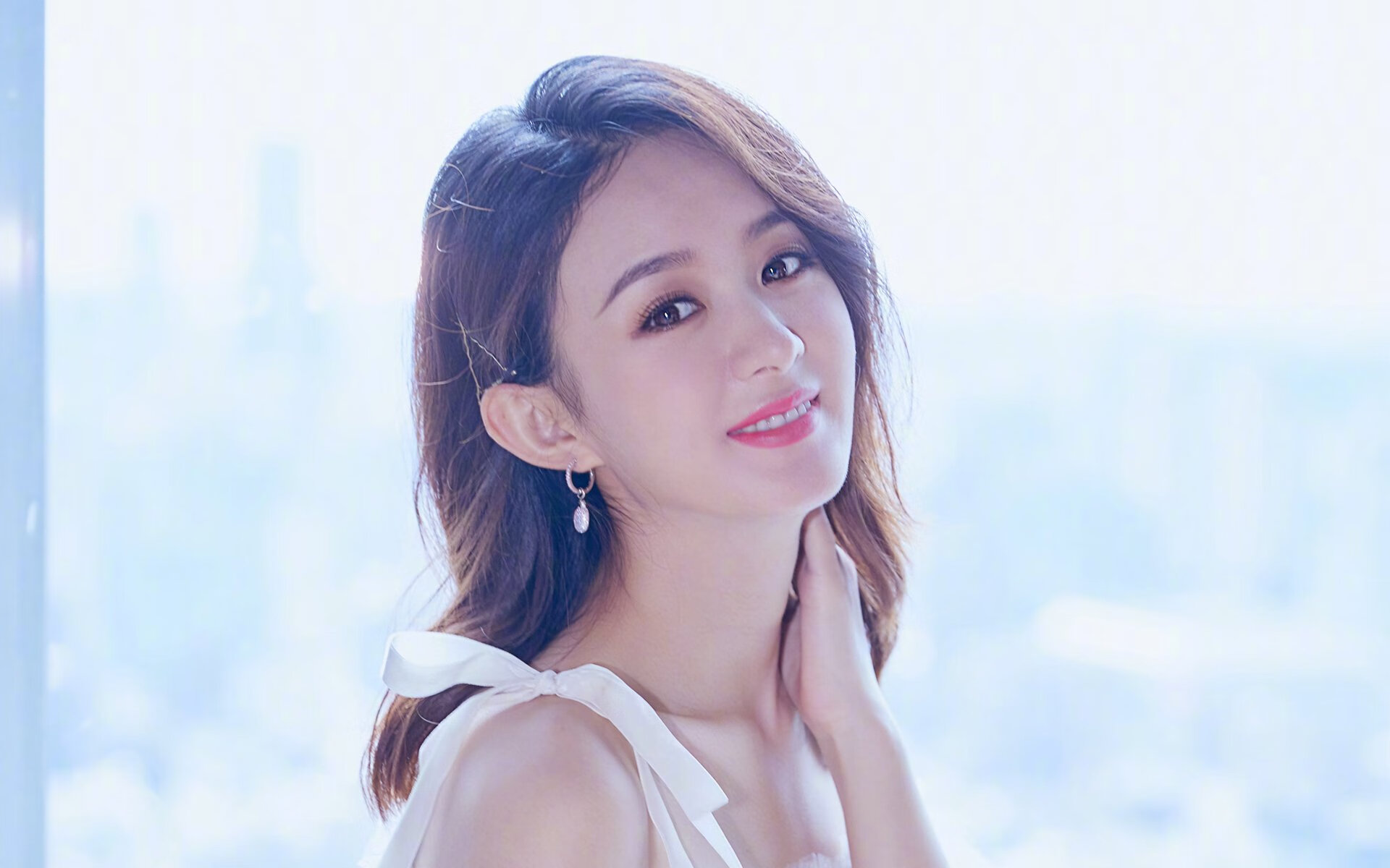 开云下载-布莱顿客场惊喜取分，赛季表现亮眼，布莱顿首发